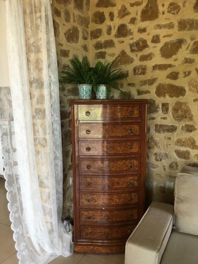 Olive Tree Cottage 2 Néa Péramos Екстериор снимка