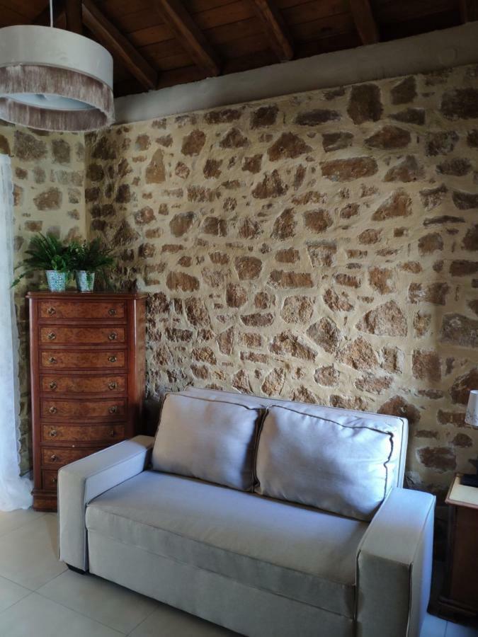 Olive Tree Cottage 2 Néa Péramos Екстериор снимка