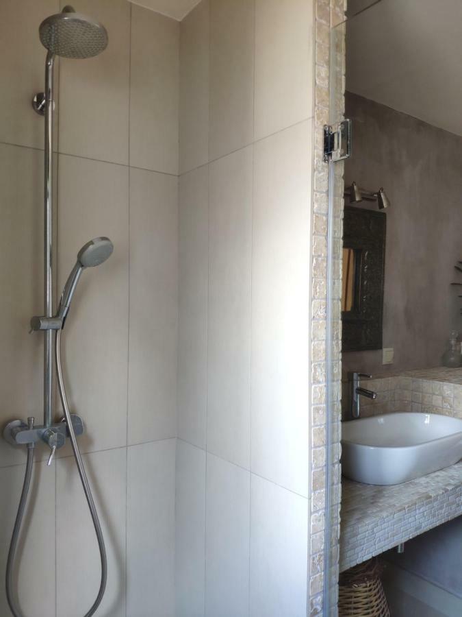 Olive Tree Cottage 2 Néa Péramos Екстериор снимка