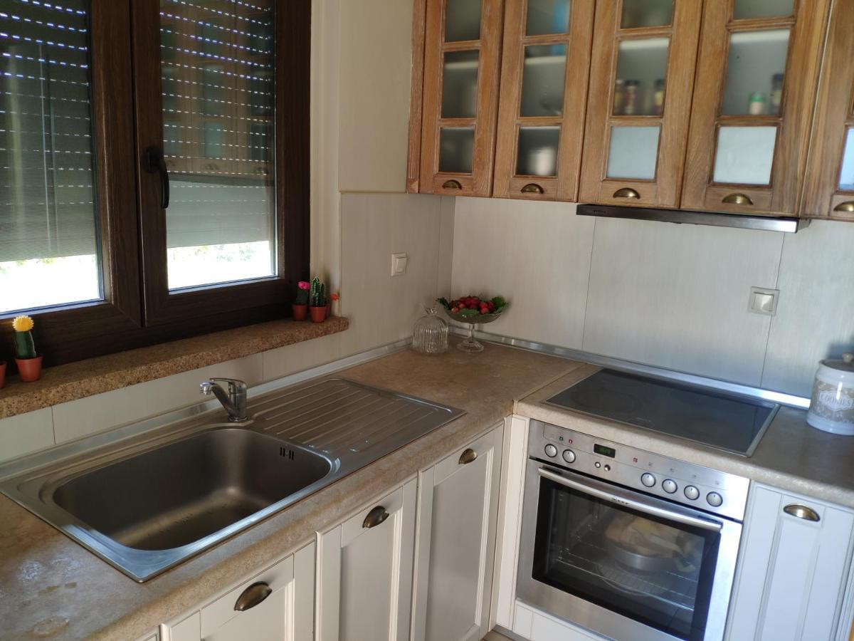 Olive Tree Cottage 2 Néa Péramos Екстериор снимка